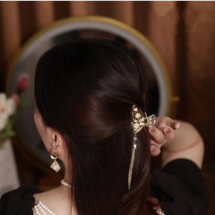 Best Butterfly Small Jaw Clip Alloy Hair Retro Style Elegant Fairy Small Tassel Shark